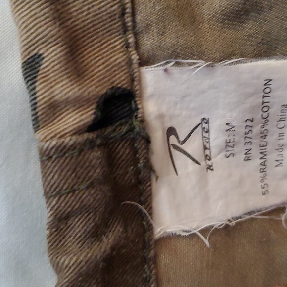 Rothco Camo Cargo Ultra Force 7 Pocket Pants. Tie Bottom with Dog Tag. Unisex - Picture 9 of 13